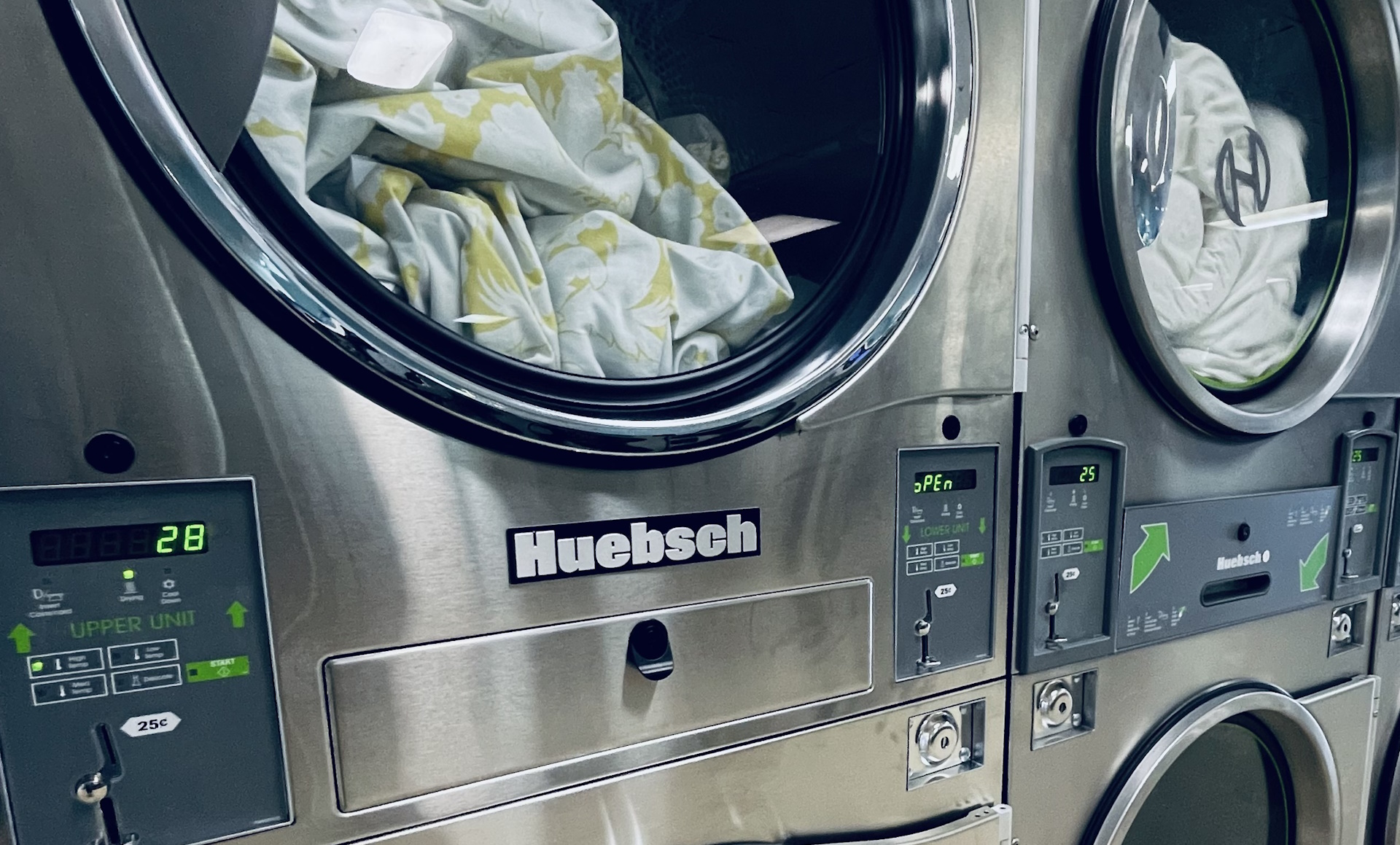 Laundromat Image
